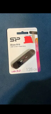 فلش مموری سیلیکون پاور مدل Blaze B10 ظرفیت 128 گیگابایت