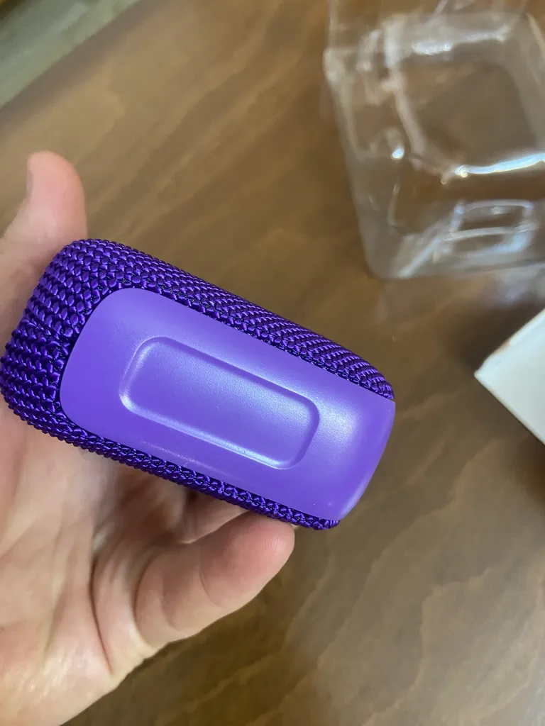 اسپیکر بلوتوثی قابل حمل جی بی ال مدل Go 4