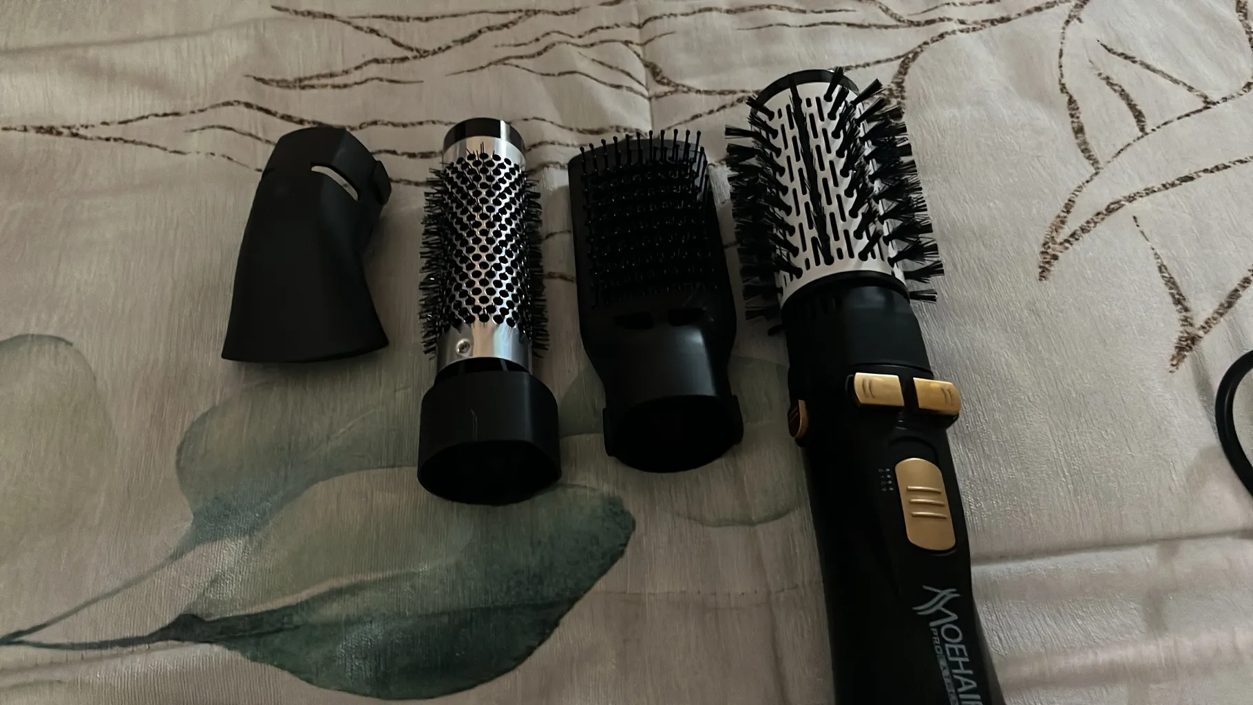 سشوار برس دار چرخشی موهیر مدل MO8