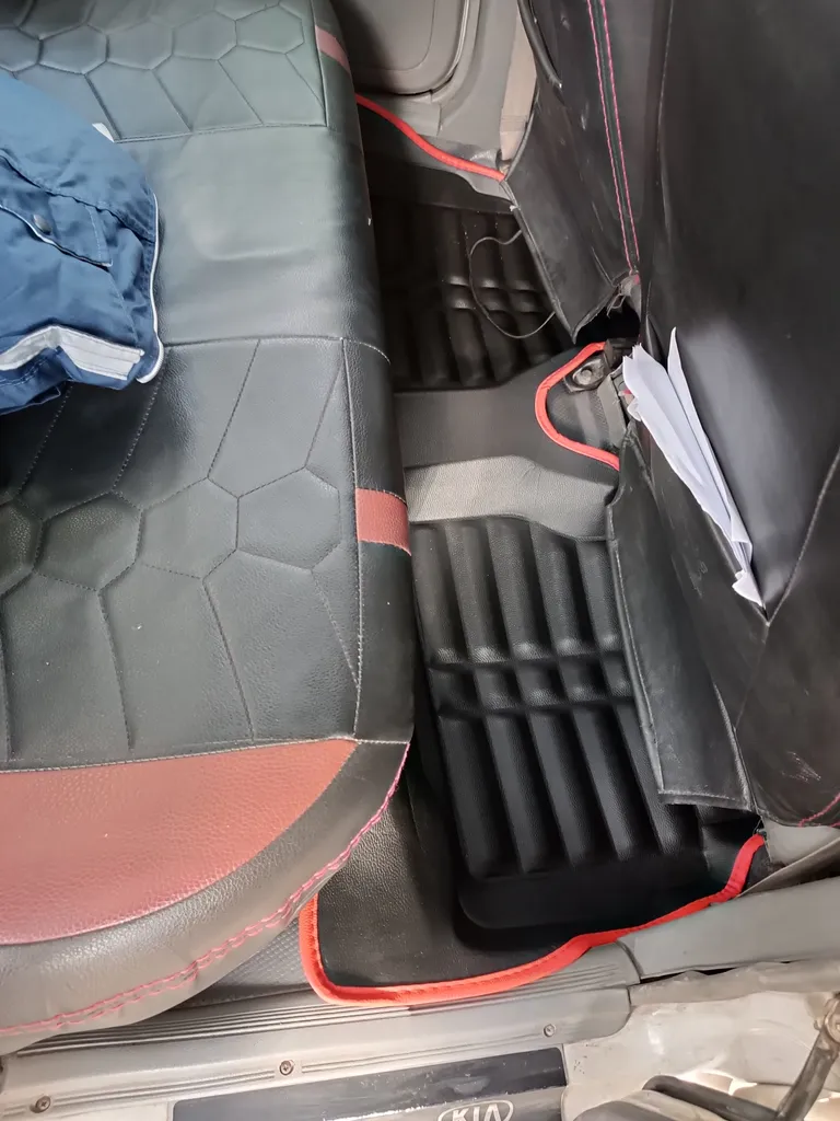 کفپوش پنج بعدی خودرو پانیذ مدل  EVA N GH مناسب برای پراید 131