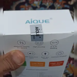 تجریه خرید تب سنج لیزری ایک مدل HL-E31