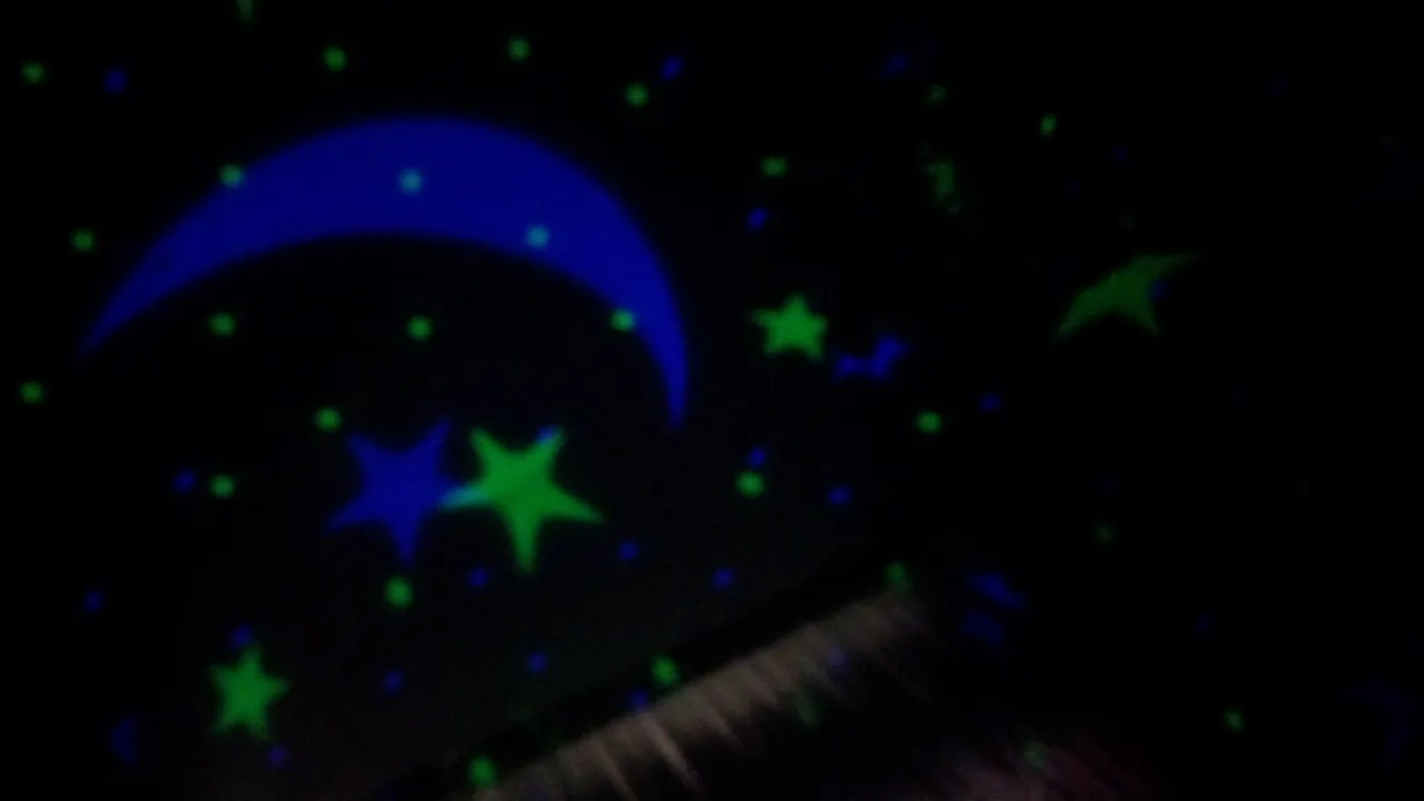 چراغ خواب مدل کهکشانی استار مستر