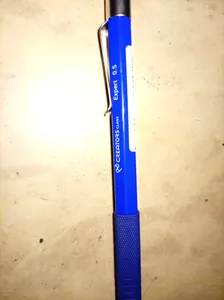 تجریه خرید مداد نوکی 0.5 میلی متری سی کلاس مدل expert