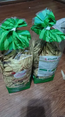 نان خشک چیپسی کنجدی هم دانه - 230 گرم  بسته 2 عددی