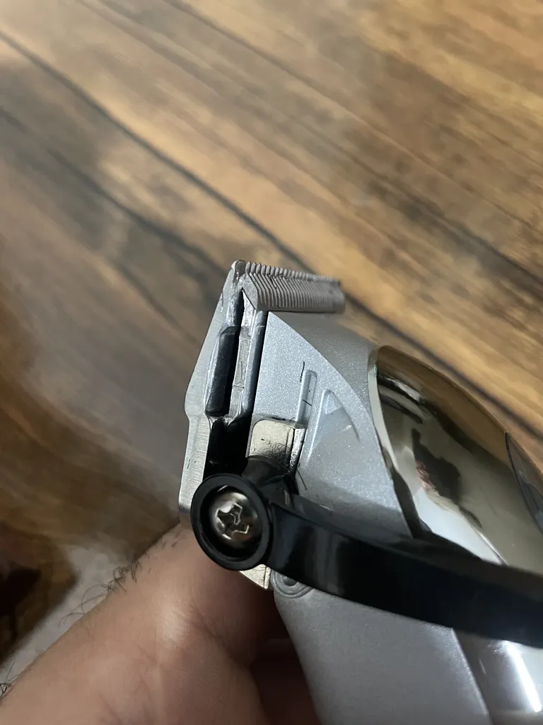 ماشین اصلاح موی سر و صورت شارژی ارلدام مدل HC03