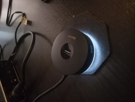 هاب 5 پورت USB باسئوس مدل HUB-U01