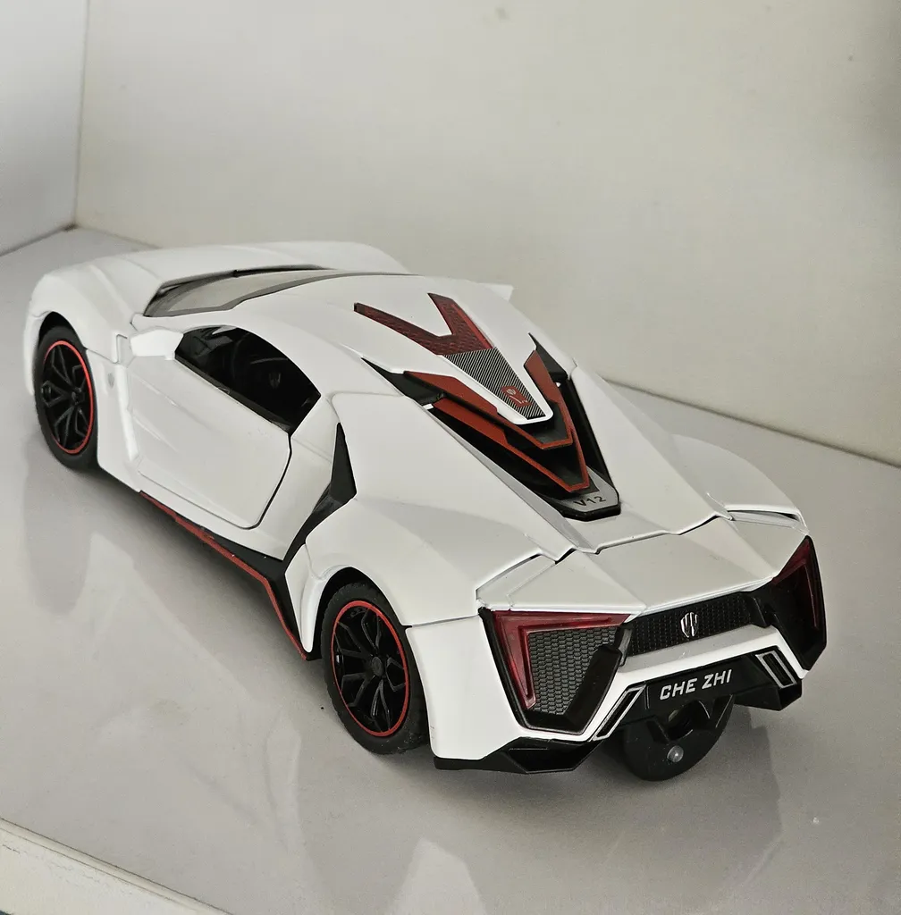 ماشین بازی چه ژی مدل لایکان کد 0497