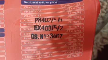 غذای خشک گربه مفید مدل Chiken&Beef وزن 500 گرم