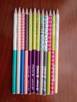 مداد مشکی آریا مدل CIRCUS کد A8 بسته 12 عددی