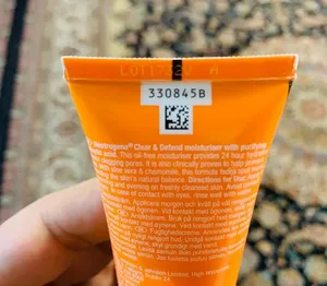 تجریه خرید کرم آبرسان نوتروژینا مدل Defend حجم 50 میلی لیتر