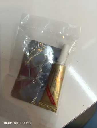 چسب مژه مصنوعی فولبرت مدل PRO حجم 1.5 میلی لیتر