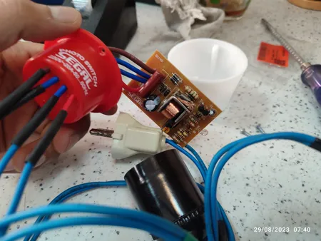 رله روشنایی فتوسل سگال مدل SGPH کد 20A