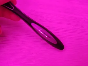 تجریه خرید مسواک بنسر مدل Silver Charcoal با برس متوسط