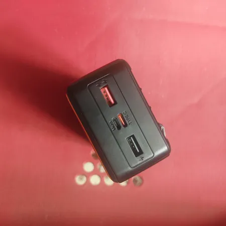 پاوربانک مدل WICCoo___22.5W ظرفیت 30000 میلی آمپر ساعت