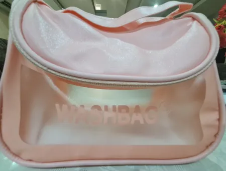 کیف لوازم آرایش زنانه واش بگ طرح چمدان ضد آب مدل BUYOT-149