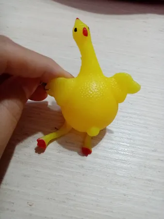 مرغ تخم گذار ضد استرس مدل Chicken Squishy