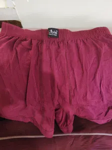 تجریه خرید شورت مردانه آوین مدل پادار جعبه ای 06 مجموعه 4 عددی