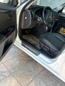 برچسب پارکابی خودرو کد SK0556 مناسب برای سمند سورن پلاس مجموعه 4 عددی