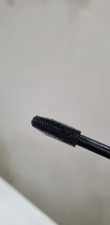 ریمل مکس مدل BLACK UP شماره 01