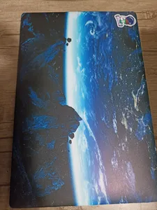 تجریه خرید استیکر لپ تاپ توییجین و موییجین طرح Space  کد 163 مناسب برای لپ تاپ 15.6 اینچ به همراه برچسب حروف فارسی کیبورد