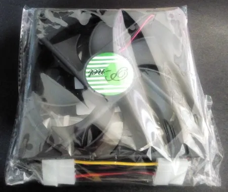 فن کیس پی نت مدل 12MIL