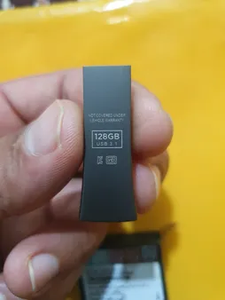 فلش مموری تسلا مدل 2021 ظرفیت 128 گیگابایت