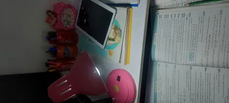 چراغ مطالعه کد R771