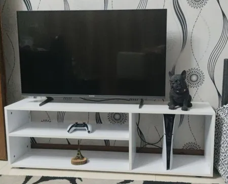 میز تلویزیون مدل IKE302