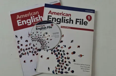 کتاب American English File 1 Third Edition اثر جمعی از نویسندگان انتشارات الوند پویان
