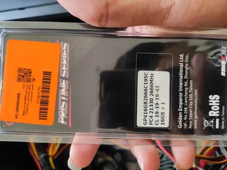 رم دسکتاپ DDR4 تک کاناله 2666 مگاهرتز CL19 گیل مدل Pristine ظرفیت 16 گیگابایت