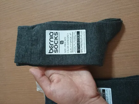 جوراب ساق بلند مردانه برنیا مدل نخ پنبه پریمیوم پلاس کد BRS-PREMIUM-PLUS-3 بسته 3 عددی