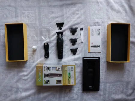 ماشین اصلاح موی صورت کیمی مدل KM-2299