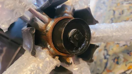 صندلی گیمینگ مدل G200