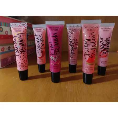 برق لب مایع ویکتوریا اسپریت مدل FLAVORED مجموعه 6 عددی