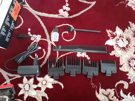 ماشین اصلاح موی سر و صورت کیمی مدل KM-1990