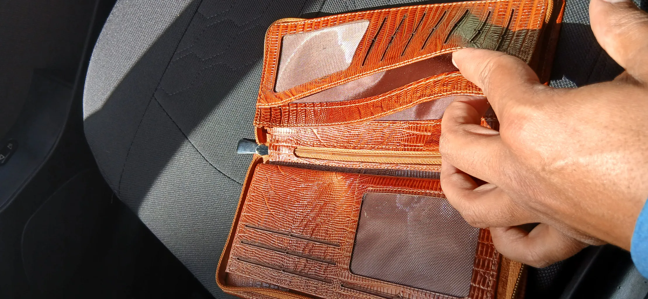 کیف دسته چک زیگما مدل حافظ