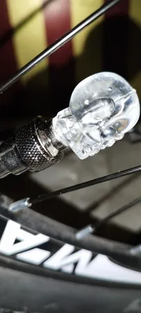 سر والف لاستیک مدل FIREFLYS SKULL بسته 2 عددی