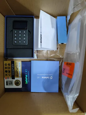 کیف پول سخت افزاری سیف پال مدل X1