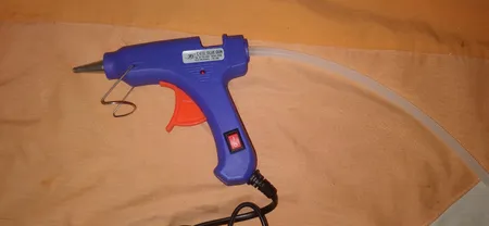 دستگاه چسب تفنگی مدل YB-703