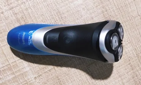 ماشین اصلاح صورت فیلیپس مدل AT890/20