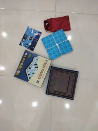 بازی فکری پنتاگو فکرانه مدل Pentago