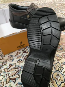 تجریه خرید کفش روزمره مردانه چرمیران مدل PM1163