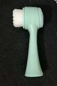 تجریه خرید برس پاک‌سازی سیلکفیس مدل T202