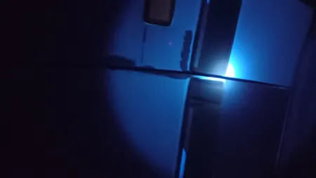 چراغ قوه دستی مدل UV 365nm filter