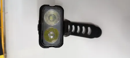 چراغ جلوی دوچرخه مدل BE1090