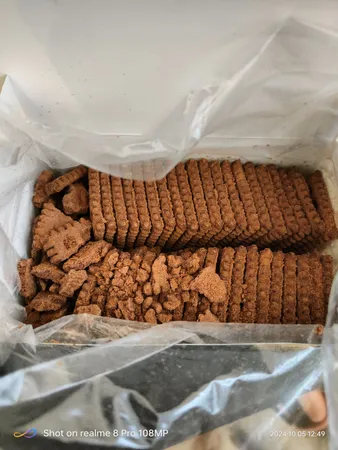 بیسکویت کاکائویی بدون قند کامور - 360 گرم