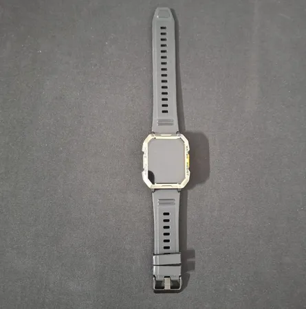 ساعت هوشمند بلک ویو مدل W60 دارای قابلیت‌ های صفحه نمایش رنگی، صفحه نمایش لمسی، کنترل ضربان قلب، بند سیلیکون