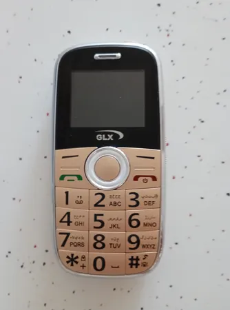 گوشی موبایل جی ال ایکس مدل F8 دو سیم کارت