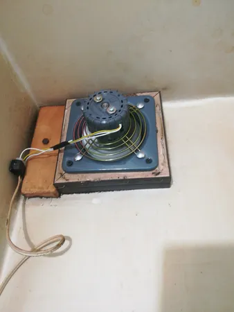 هواکش خانگی فلزی دمنده مدل VMA-10S2S