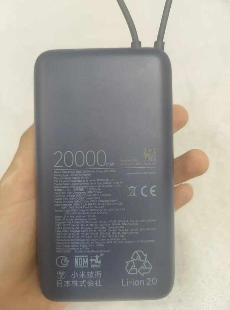 پاوربانک 33 وات شیائومی مدل PB2030MI ظرفیت 20000 میلی آمپر ساعت